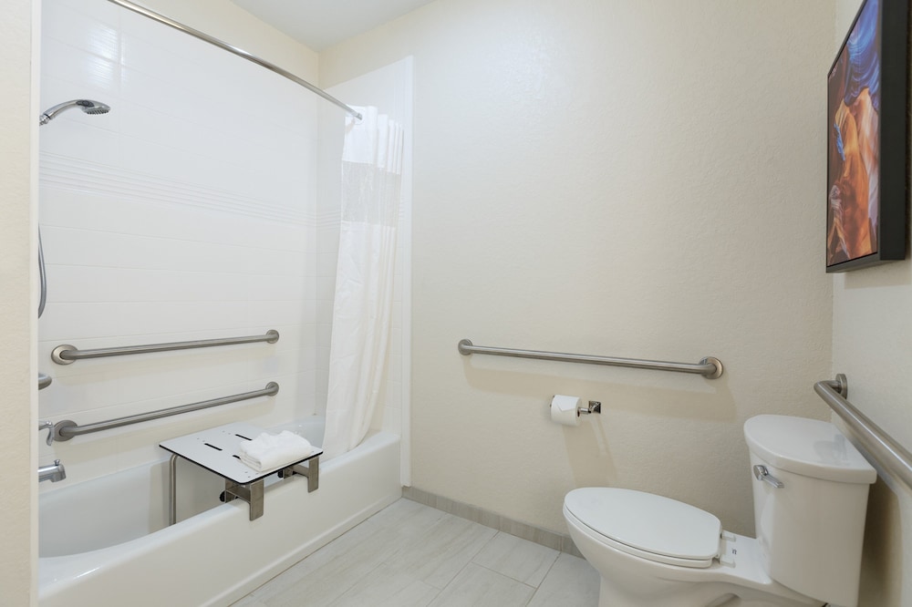 Candlewood Suites San Antonio Schertz by IHG - photo 18