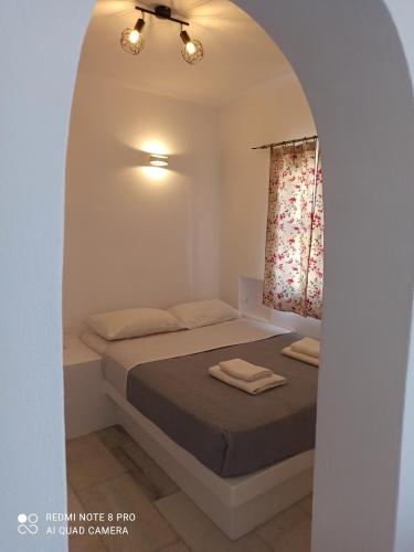Vlastos 2 - carbon neutral hotel in Unknown City