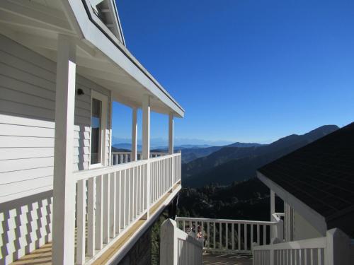 The Great Escape Homestay Gagar Nainital — 5-Star Luxury Hotel in Ramgarh, India