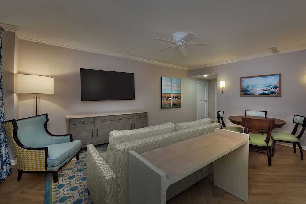 Disney's Beach Club Resort - photo 10