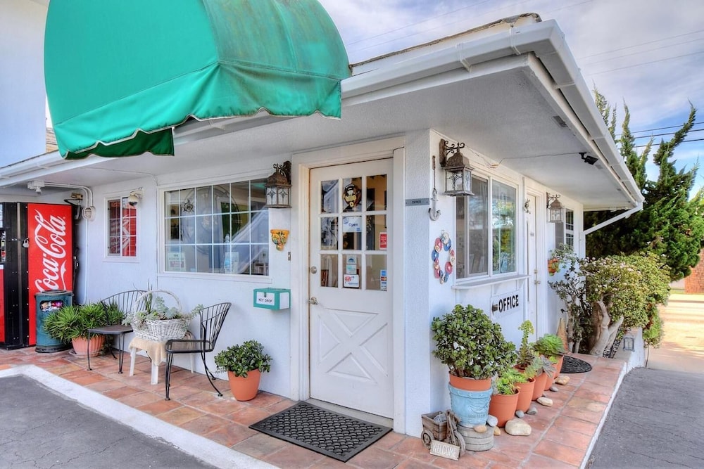 Morro Bay Sandpiper Inn - photo 34