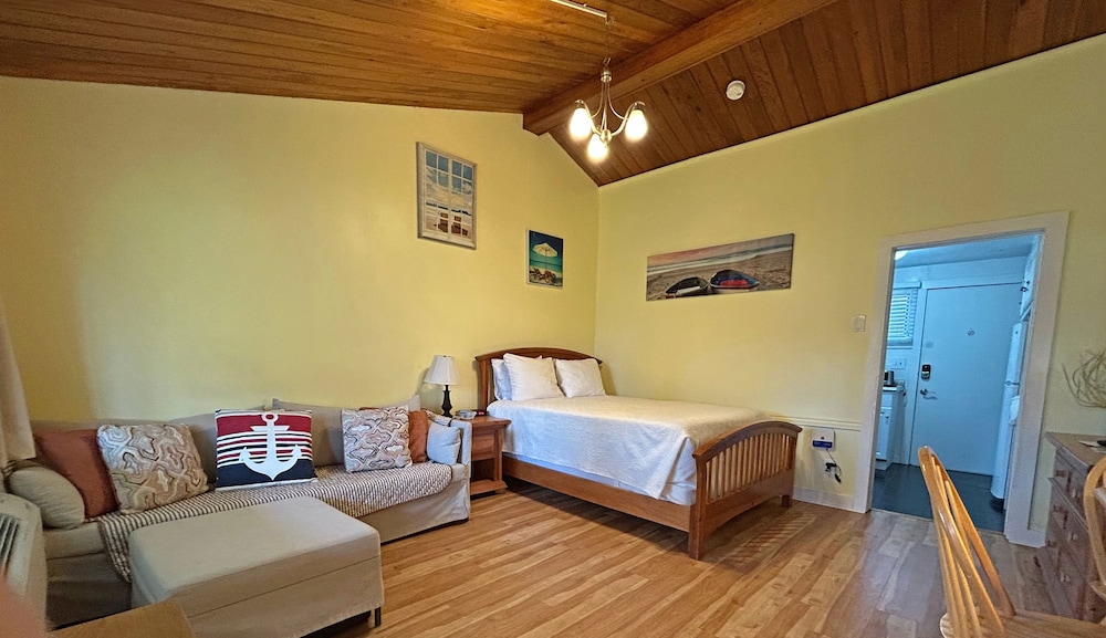 The Island Inn on Martha's Vineyard - photo 67