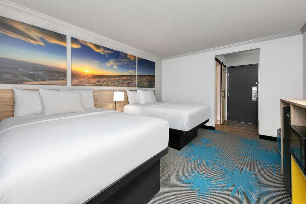 Days Inn by Wyndham Fort Smith - photo 19