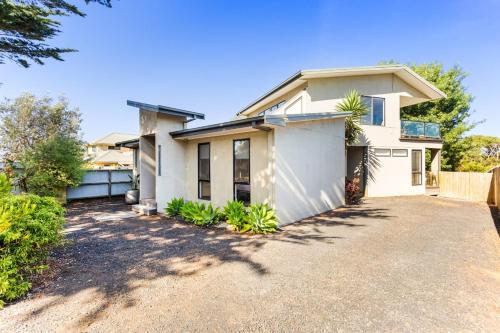 King Bed’ tranquil paradise Cowes 4BR 4BTH in Cowes, Australia