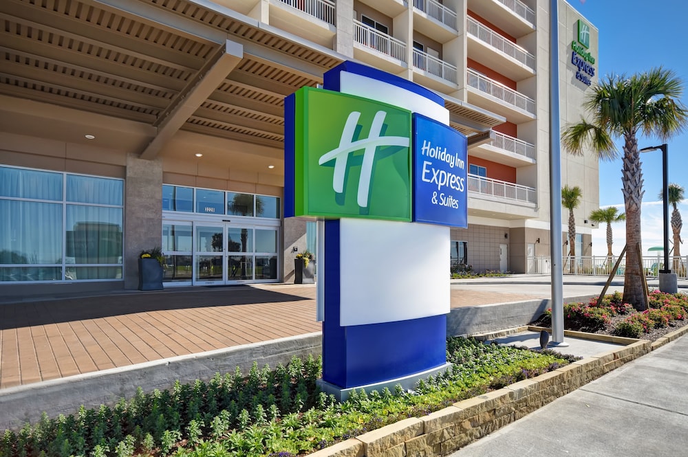 Holiday Inn Express & Suites Galveston Beach by IHG - photo 40
