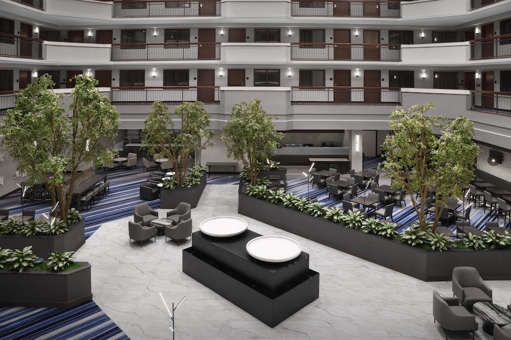 Embassy Suites by Hilton Dallas Near the Galleria - photo 6