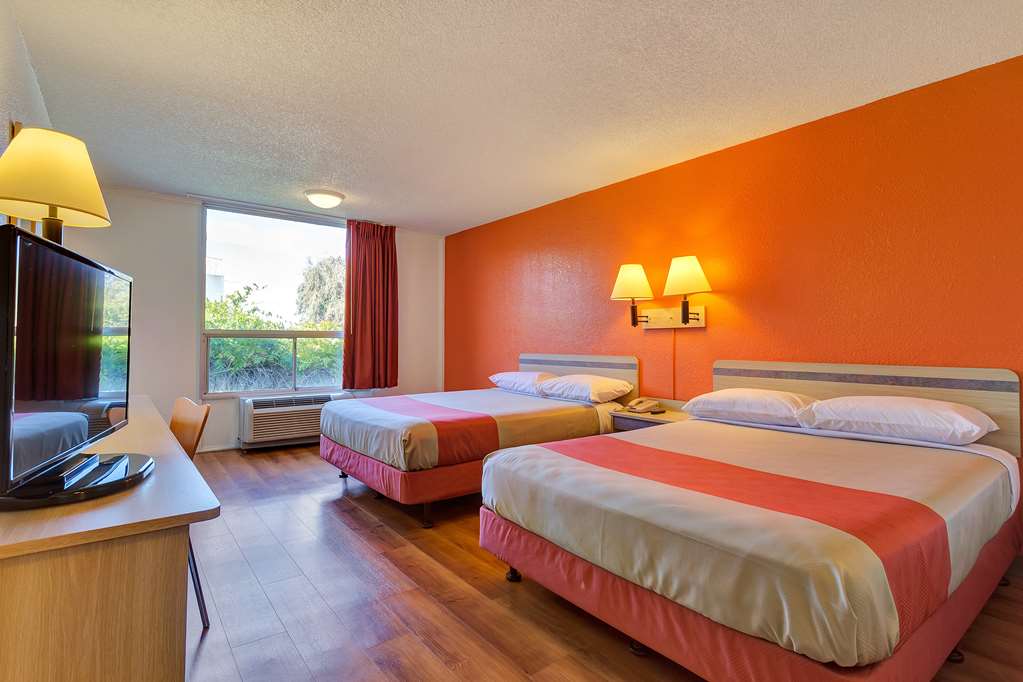 Motel 6 Belmont CA San Francisco Redwood City - photo 19