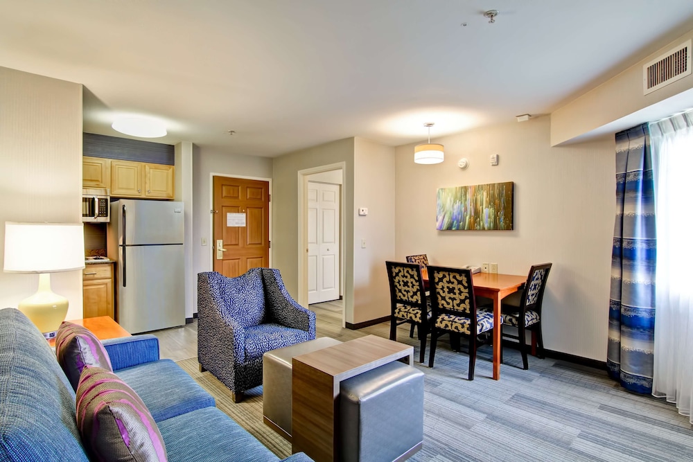 Homewood Suites by Hilton Stratford - photo 12