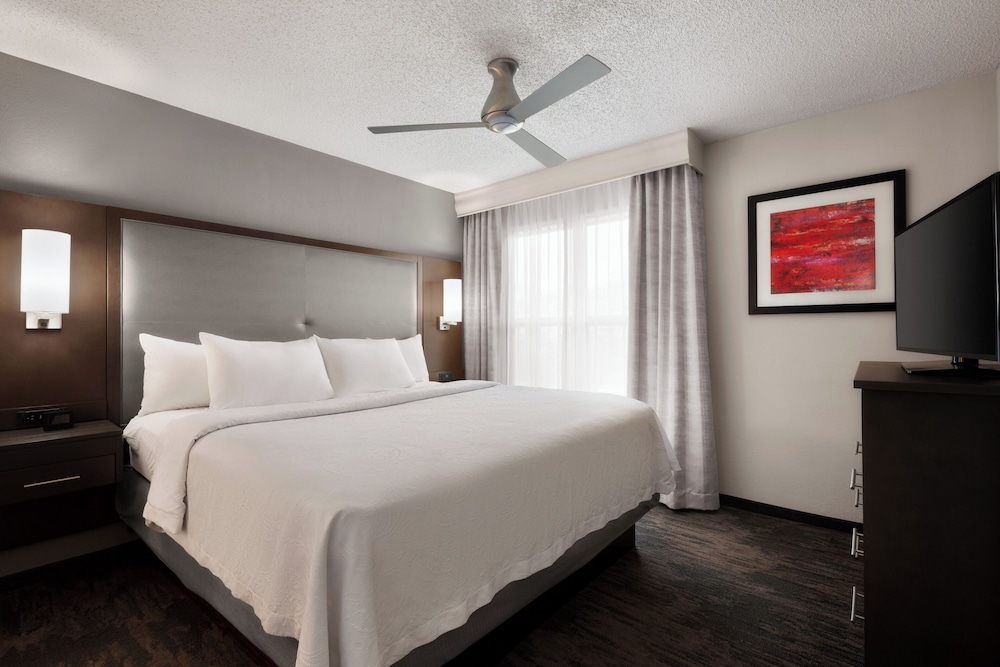 Addison Suites - photo 8