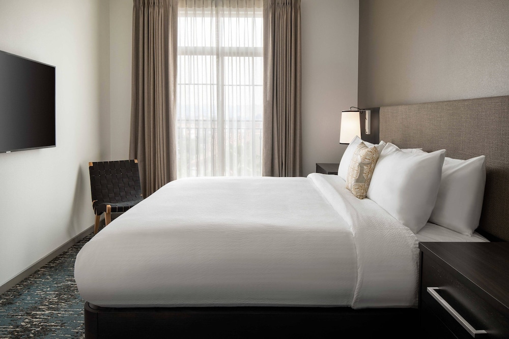 Residence Inn by Marriott Los Angeles Glendale - photo 15