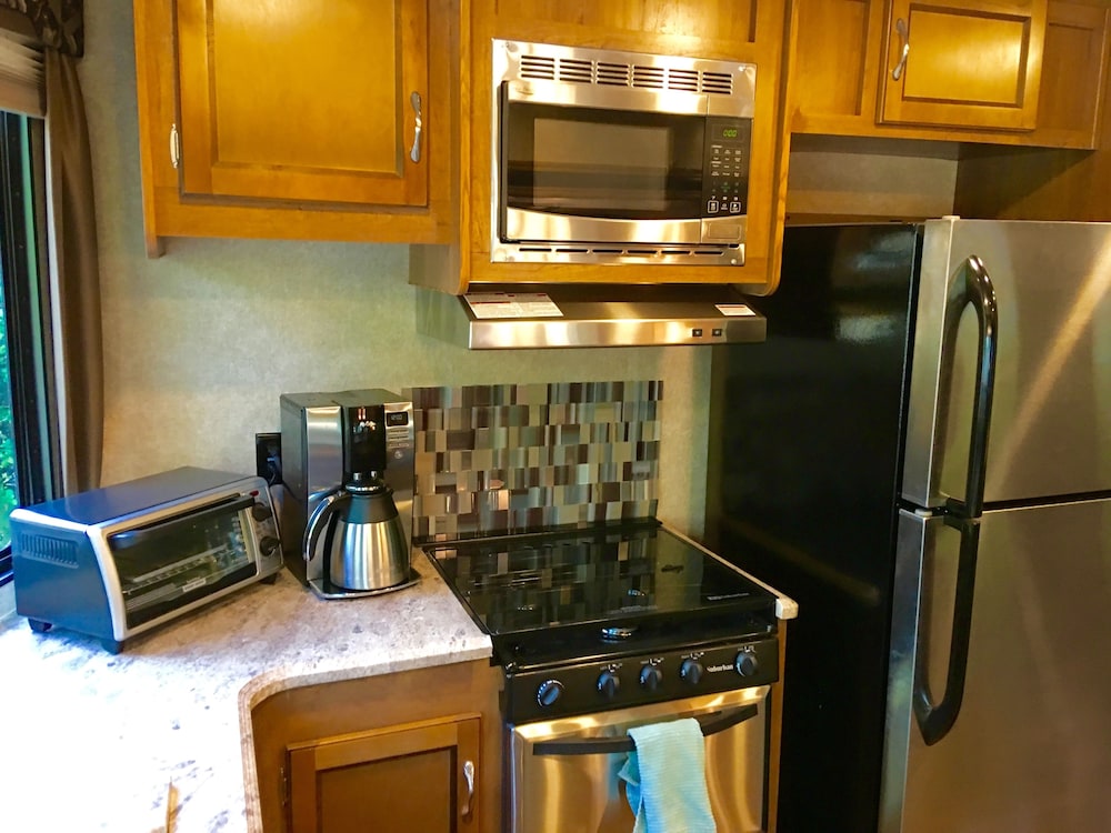 Enduro RV Citrus Valley Resort - photo 28
