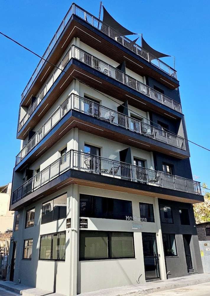 Mc Queen Boutique Apartments — 4-Star Luxury Hotel in Athens, Greece