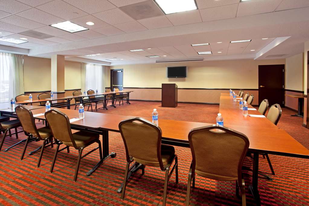 Hyatt Place Atlanta Airport North - photo 8