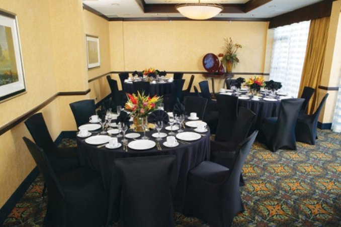 Quality Inn Market Center - photo 8