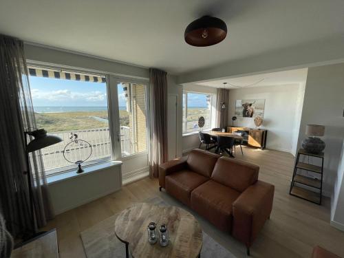 Appartementen Zeezicht 7 — 4-Star Luxury Hotel in Katwijk Aan Zee, Netherlands