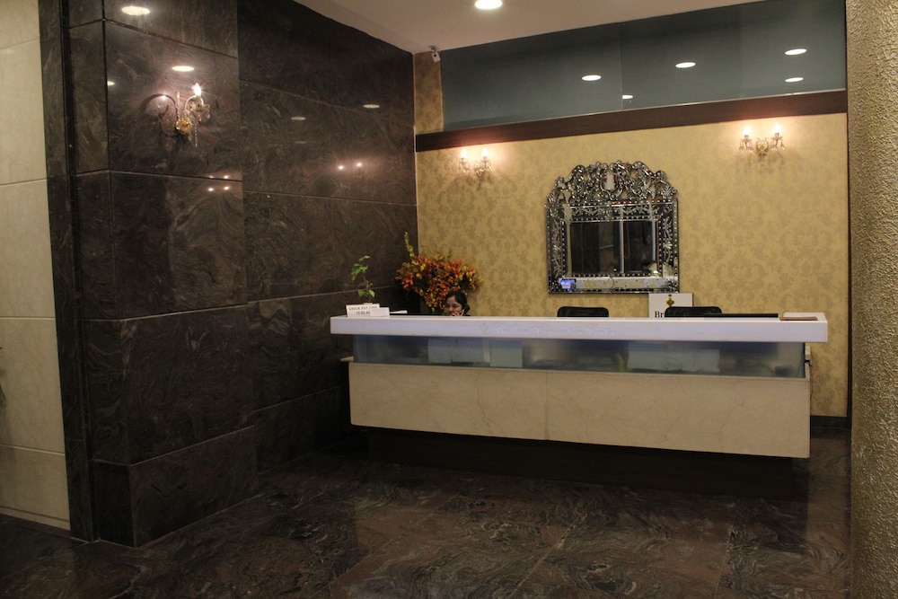 Brilliant Hotel & Convention Center — Indore — photo 3
