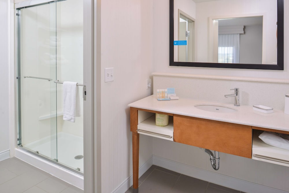 Hampton Inn & Suites Altoona Des Moines - photo 45