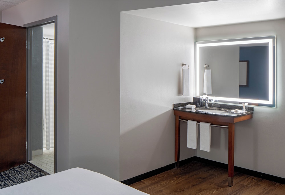 Hyatt Place Fair Lawn Paramus - photo 11