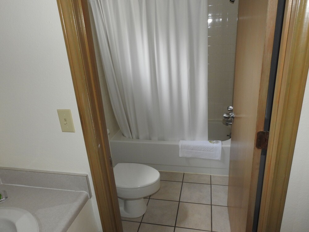 Edelweiss Inn - photo 32