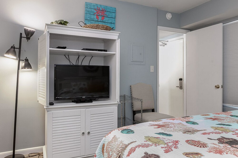 Island Shores - photo 2