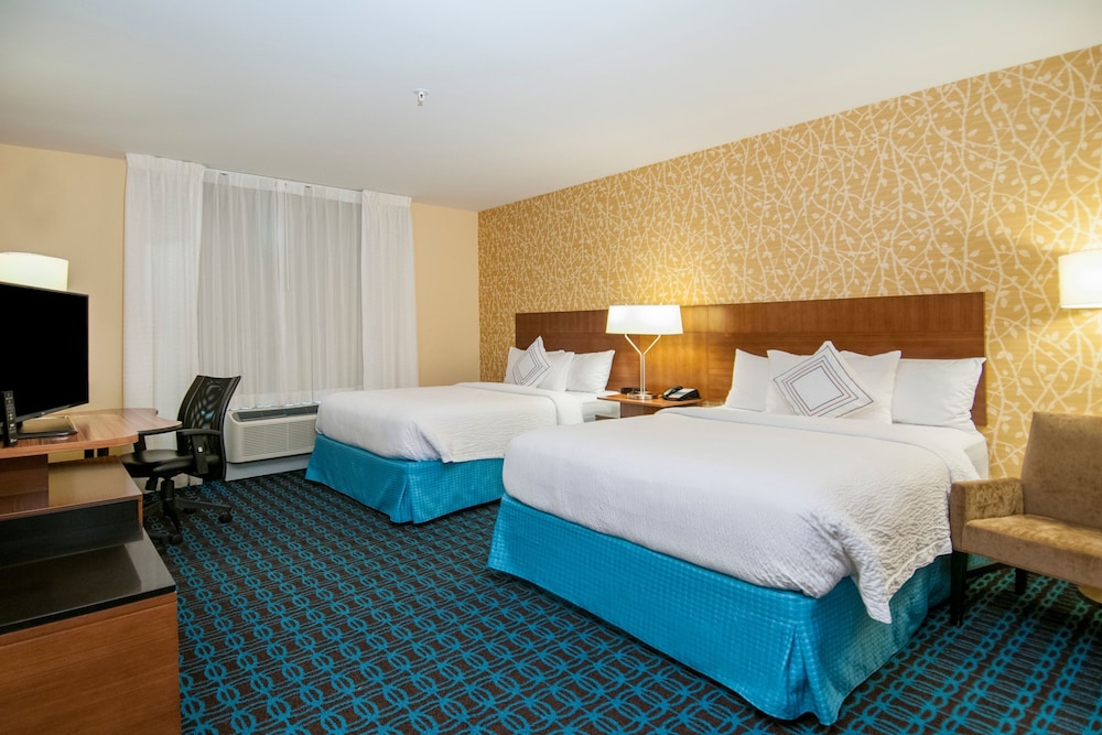 Fairfield Inn & Suites Dallas Plano North - photo 15