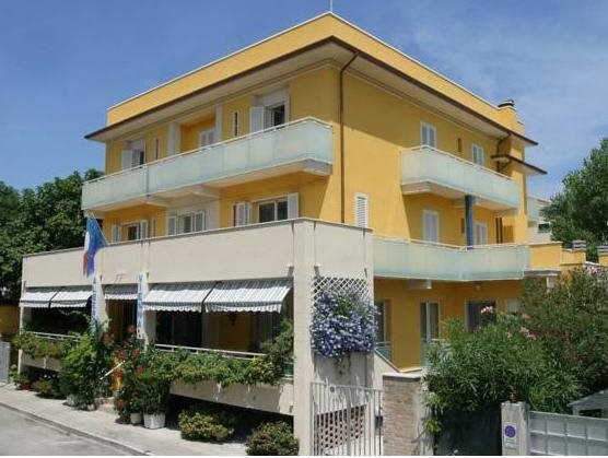 Hotel Vienna - last minute hotel in Senigallia