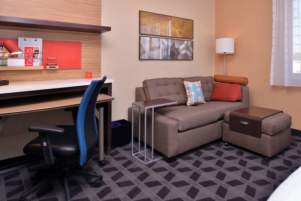 TownePlace Suites by Marriott St. Louis Chesterfield - photo 24