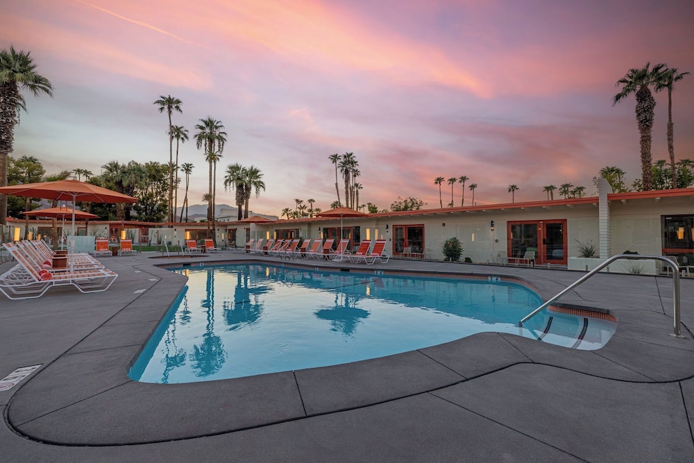 Mojave Resort Adults Only - photo 58