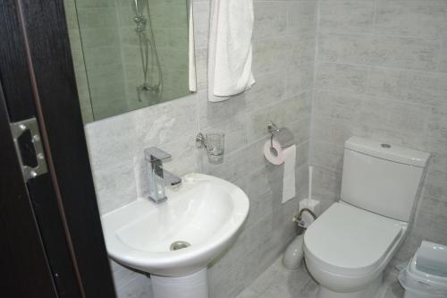 Family Apartment In Avlabari