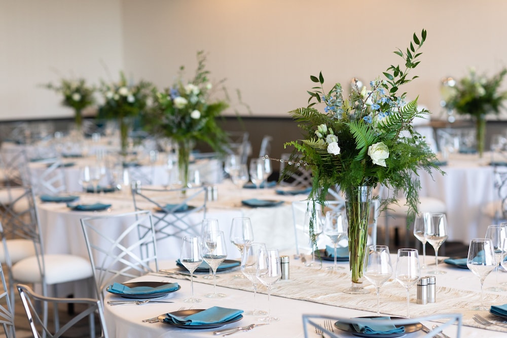 Hotel Indigo Everett Waterfront Place by IHG - photo 53