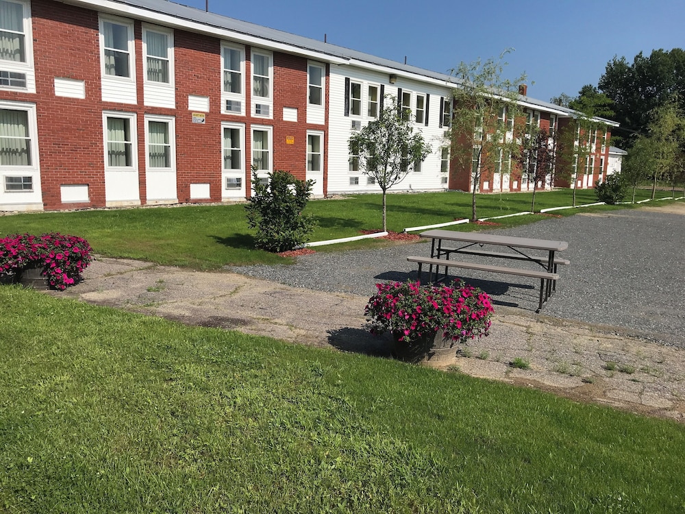 Baxter Park Inn - photo 35