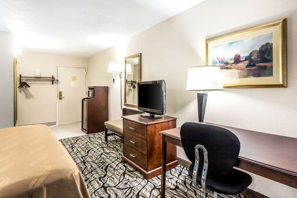 Quality Inn Fort Mill near Carowinds Blvd. - photo 13