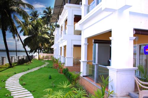 Blue Waters Resort — Udupi