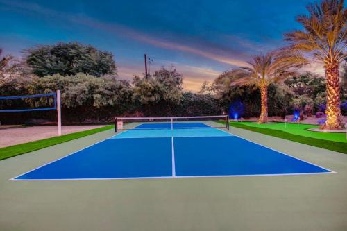 Barefoot Bungalow — 4-Star Luxury Hotel in Bermuda Dunes, United States