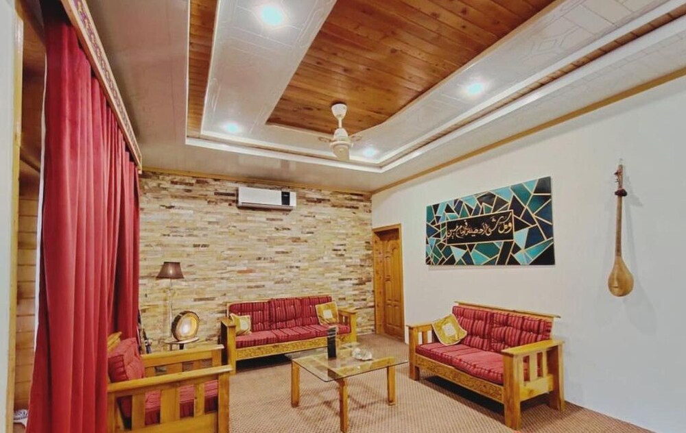 Das e Basi — Gilgit — photo 2
