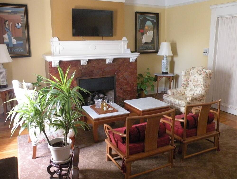 Jackson Court - photo 20