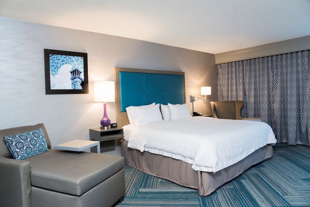 Hampton Inn Midland - photo 8