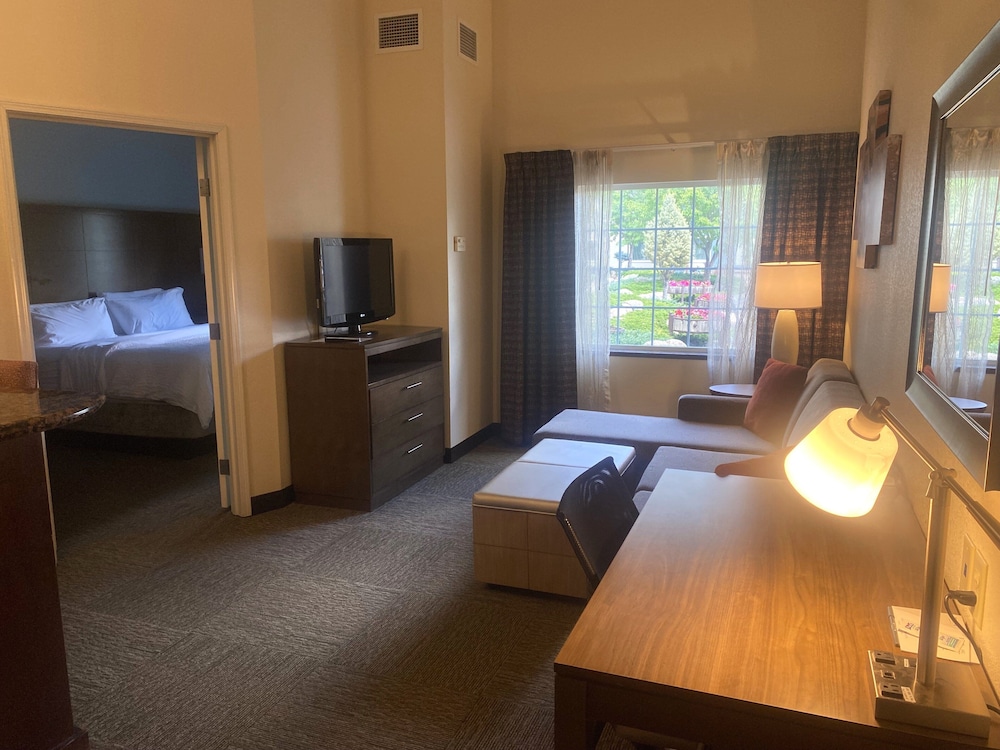Staybridge Suites Great Falls by IHG - photo 38