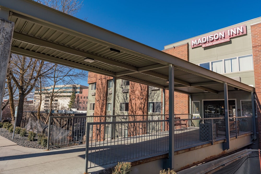 The Madison Inn Hospital District - photo 54