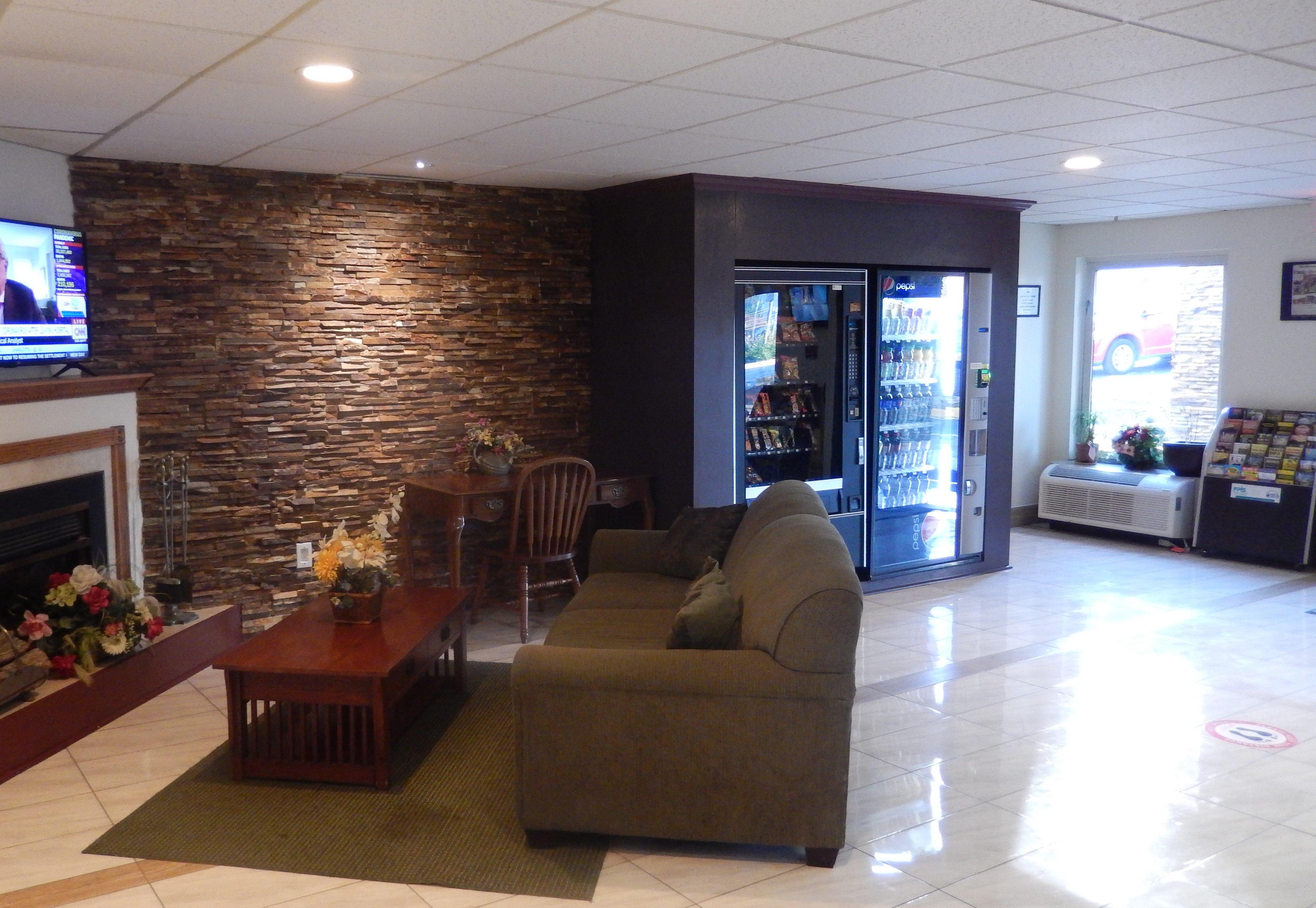 Red Roof Inn Harrisonburg University Area - photo 11