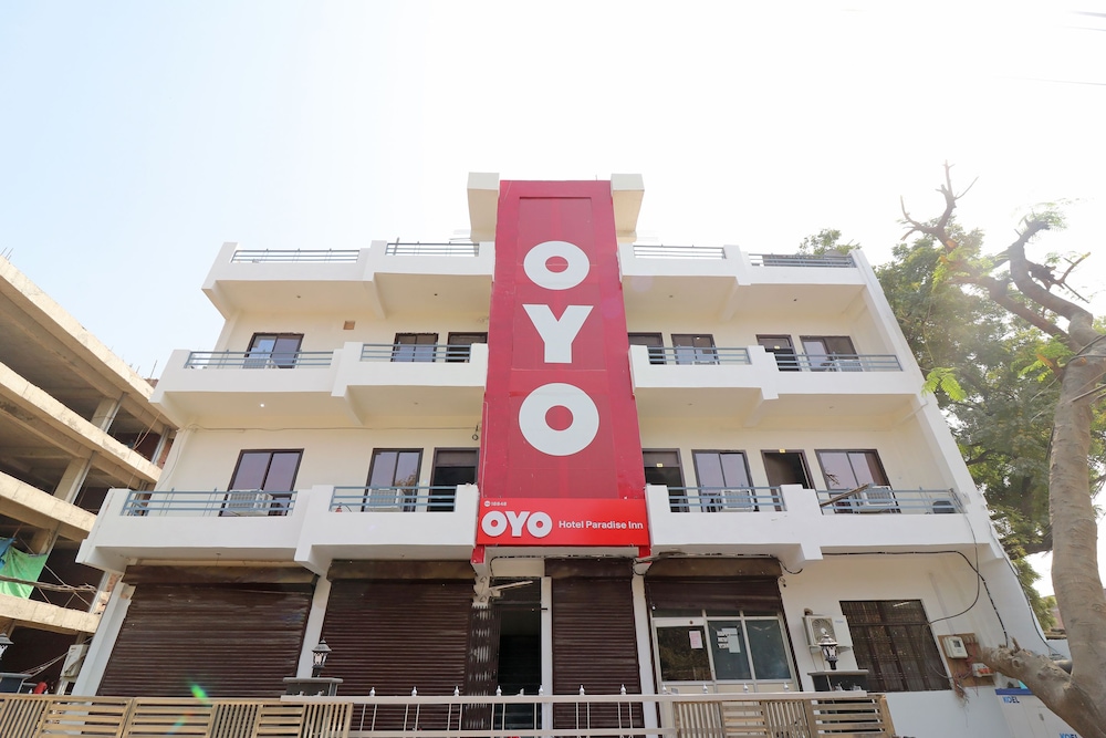 OYO 18848 Paradise Inn