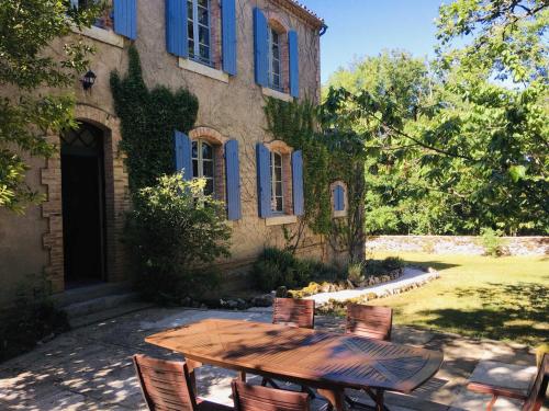 Ancienne ecole de moncere - last minute hotel in Unknown City
