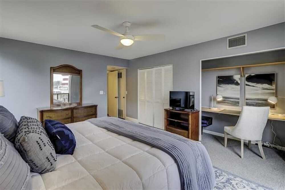 1023 Caravel Court at The Sea Pines Resort - photo 2