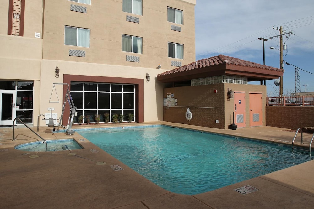 Garden Place Suites - photo 18