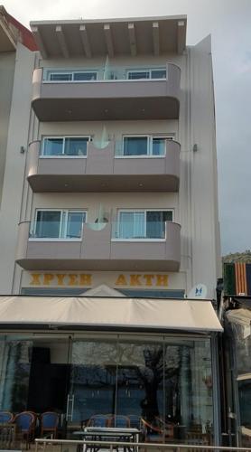 Chrisi Akti - last minute hotel in Nafpaktos