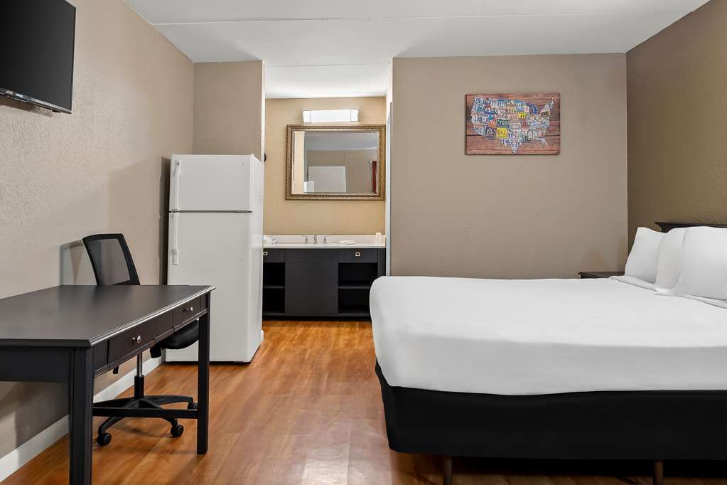 Americas Best Value Inn Danville - photo 11