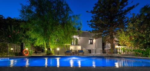 Villa Eleonora — 4-Star Luxury Hotel in Rodos, Greece