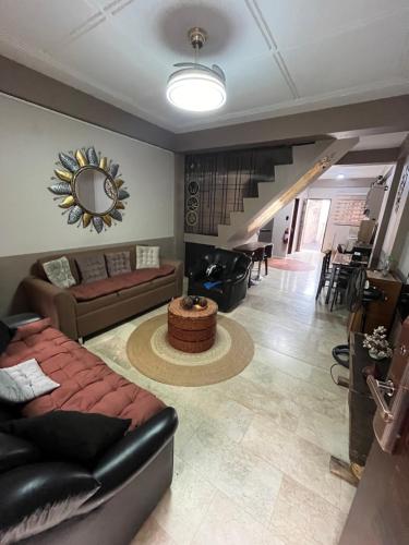 Cavr Building — 4-Star Luxury Hotel in Tarlac City, Philippines