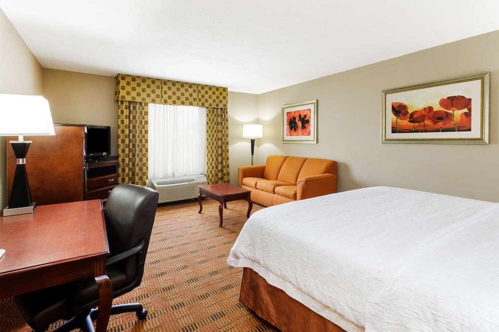 Hampton Inn Moss Point Pascagoula - photo 13