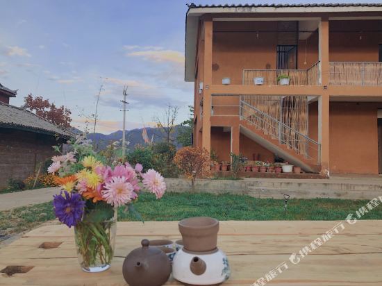 Lugu Lake Farhome Hotel in Yanjing, People's Republic of China